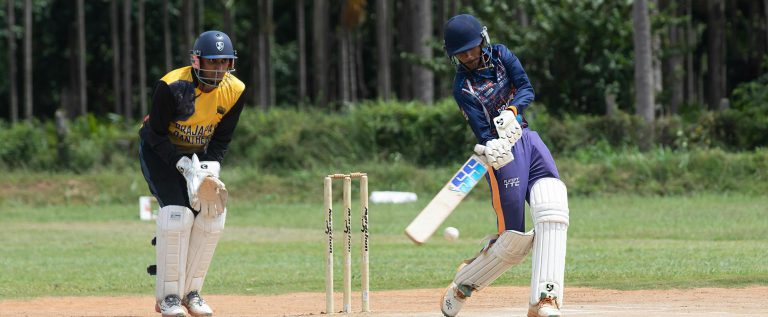 abrar ahmed sunrisers leeds