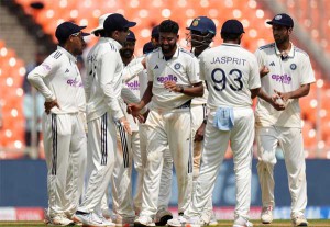 வெஸ்ட் இண்டீஸ் - இந்தியா