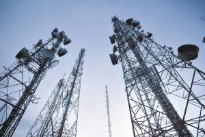 Telecommunications infrastructure and wireless network equipment