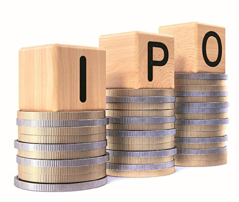 Fusion CX Shares List at Premium After IPO Subscription of 3.3 Times